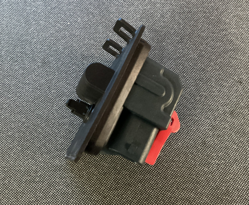 2018-2021 MERCEDES E63S AMG OEM FUEL FILLAR DOOR LOCK ACTUATOR 000 820 77 03