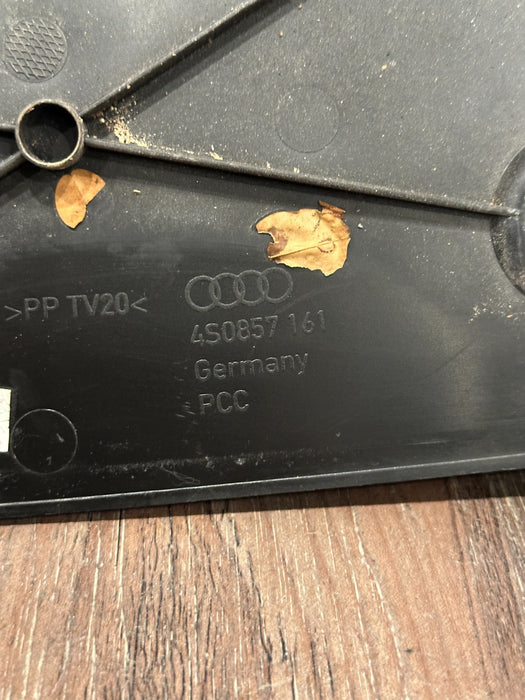 2017 AUDI R8 SPYDER FRONT TRUNK FRUNK LATCH LOCK COVER TRIM OEM 4S0 857 161