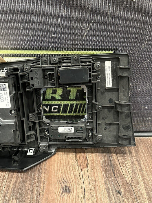 2017-18 AUDI R8 V10 CENTER CONSOLE TOUCH PAD CONTROL BEZEL TRIM OEM *SCUFFS/READ