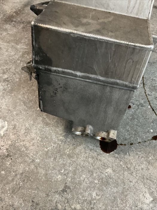 2017 AUDI R8 OEM OIL RESERVOIR TANK DRY SUMP CONTAINER 4S0115373F ~NO LEAKS~