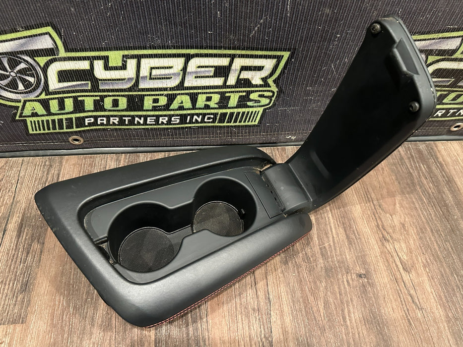 2017 AUDI R8 CENTER CONSOLE CUP HOLDER ARM REST ASSEMBLY OEM