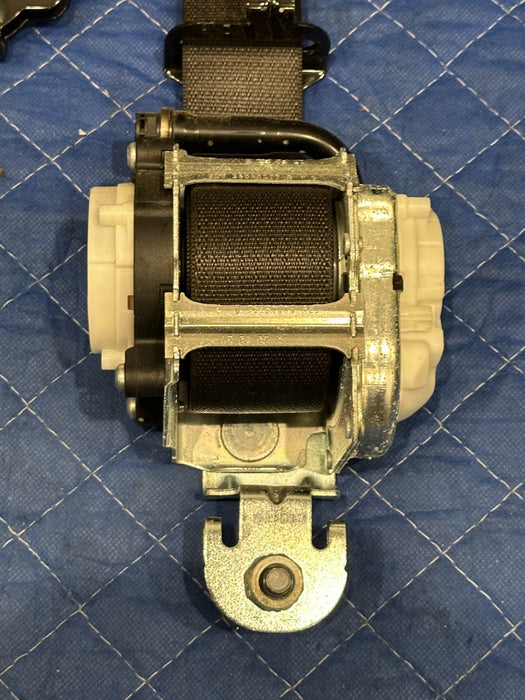 2021 RAM 2500 LARAMIE FRONT RIGHT SEATBELT OEM