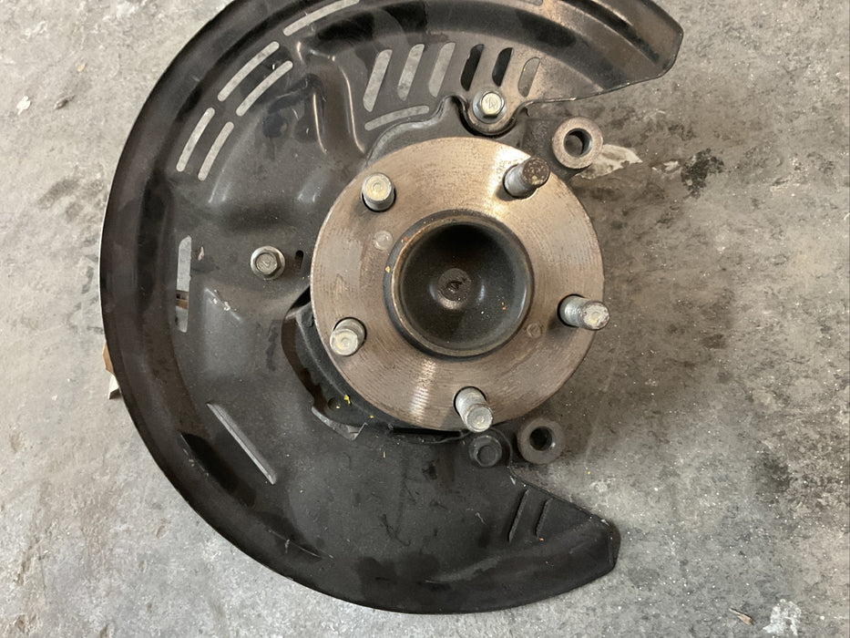 2018 SUBARU BRZ tS FRONT RIGHT SPINDLE KNUCKLE HUB 15K MILES BREMBO BRAKE SHIELD