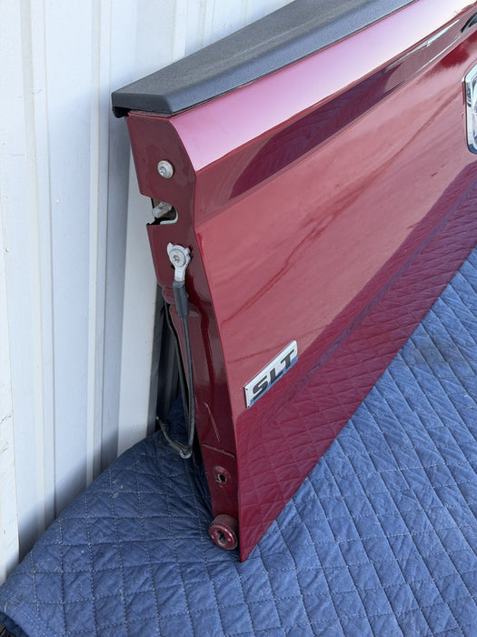 2015 RAM 2500 TAILGATE ASSEMBLY DEEP CHERRY RED CRYSTAL PEARL OEM 2014-2018