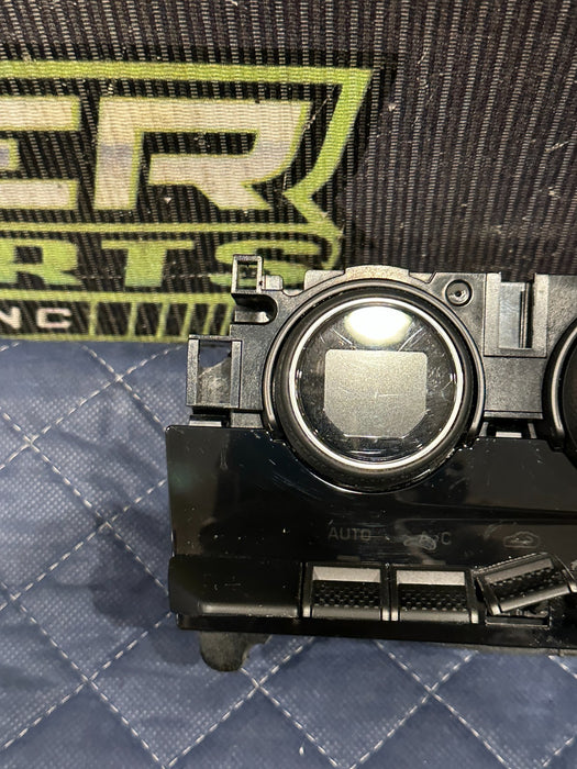 2015 JAGUAR F TYPE A/C CLIMATE CONTROL SWITCH PANEL OEM EX53 18C858 EK ~DAMAGE~