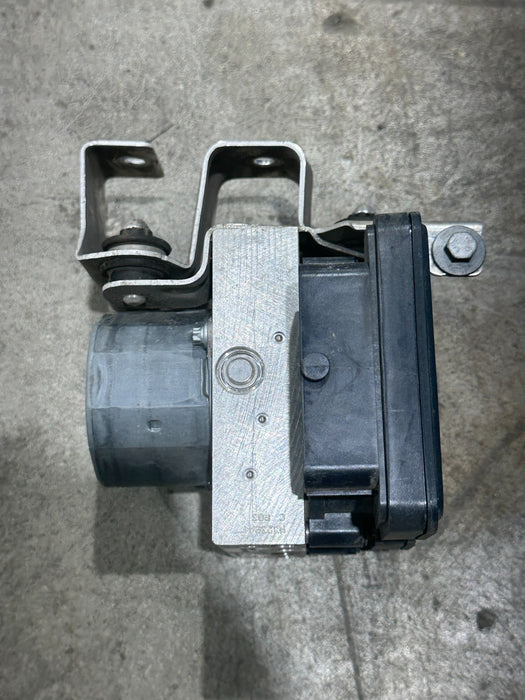 2014 PORSCHE 911 TURBO S 991 ABS ANTI LOCK BRAKE PUMP MODULE OEM