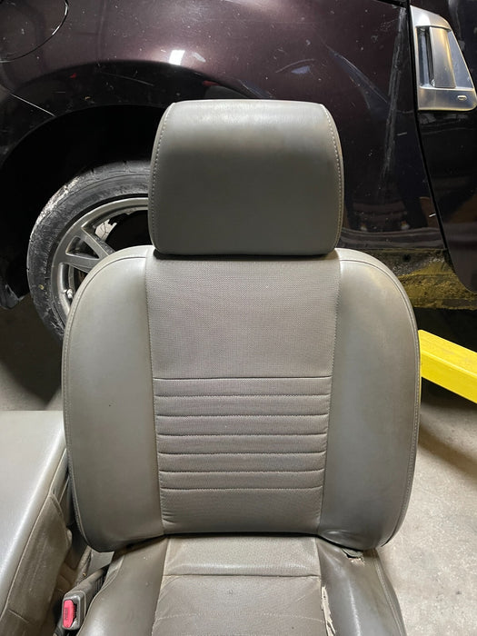 2007 DODGE RAM 3500 SINGLE CAB FRONT SEATS W/ JUMP SEAT OEM 114K MILES