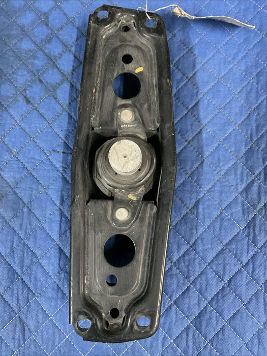 2009-2019 NISSAN 370Z NISMO AUTOMATIC TRANSMISSION MOUNT BRACKET OEM