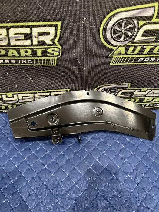 2015 Porsche 911 FRONT LEFT FENDER RAIL BRACKET 99150139700GRV ~BRAND NEW~