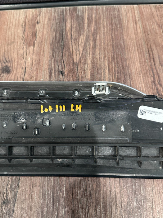 2017-2019 FORD F250 DRIVER LEFT PLATINUM CHROME FENDER EMBLEM BADGE OEM