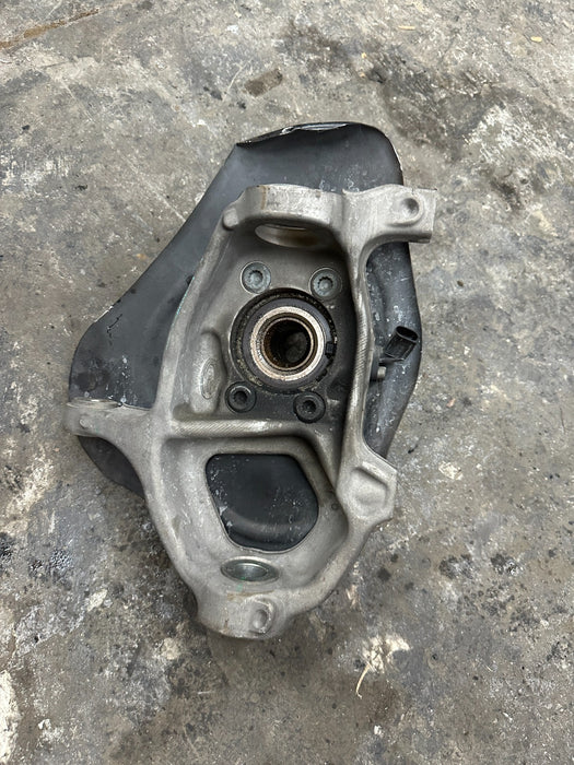 2021 AUDI R8 FRONT PASSENGER RIGHT SUSPENION KNUCKLE OEM