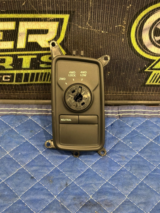 2015 DODGE RAM 2500 DASH TRANSFER CASE CONTROL SWITCH PANEL OEM 68142281AE