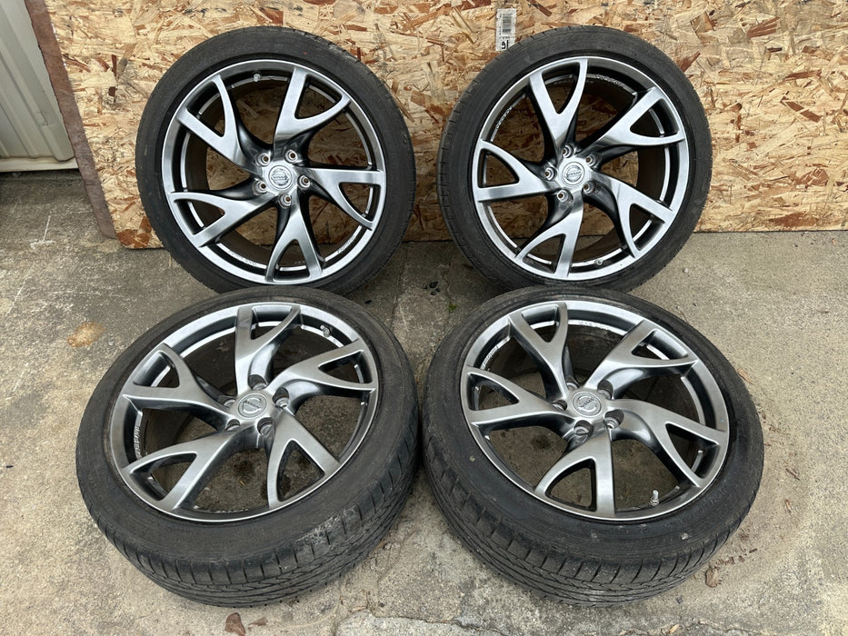 2013 NISSAN 370Z FRONT REAR WHEELS RIMS TIRES 19X9 19X10 OEM *SLIGHT CURB RASH*