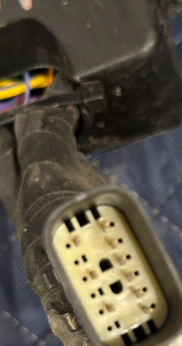 2024 FORD F250 F350 F450 OEM UPFITTER FUSE & RELAY PANEL PC3T 14A303 BC