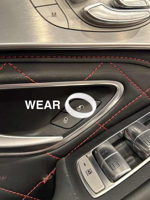 2015 MERCEDES C63S AMG EDITION 1 SEDAN W205 FRONT LEFT DOOR PANEL OEM *WEAR 6-12