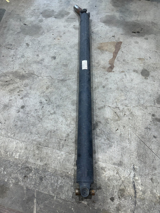 2017-2019 FORD F250 F350 SUPERDUTY 6.7L DIESEL REAR DRIVESHAFT OEM HC3Z 4602 AR