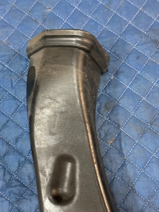 2012-2014 AUDI R8 4.2L V10 OEM ENGINE LEFT AIR INTAKE TUBE PIPE PLASTIC