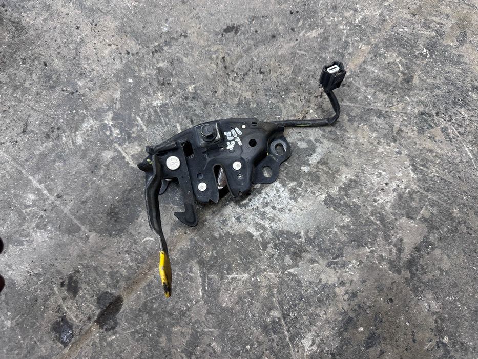 2017 NISSAN TITAN XD HOOD LOCK LATCH OEM