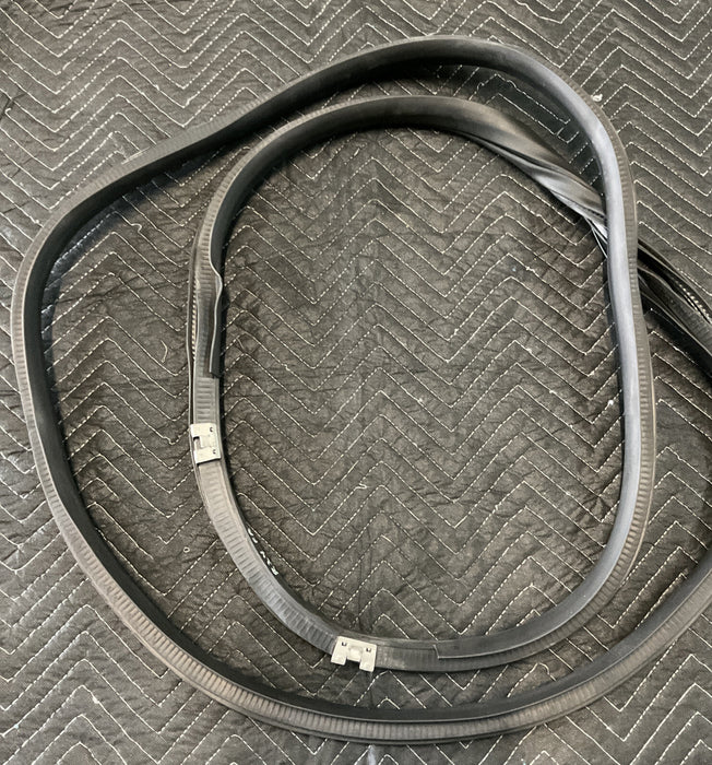 2017 FORD F250 F350 FRONT RIGHT PASSENGER DOOR SEAL WEATHER STRIP OEM