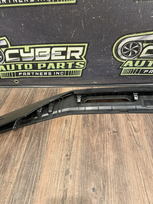 2015 LAMBORGHINI HURACAN REAR BUMPER UPPER FINISHER COVER OEM 4T0807527F