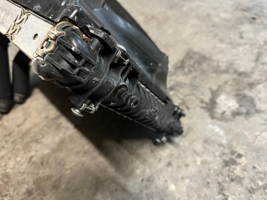 2017 AUDI R8 V10 FRONT LEFT RADIATOR A/C CONDENSER 4S0 816 411 4S0 121 252 B