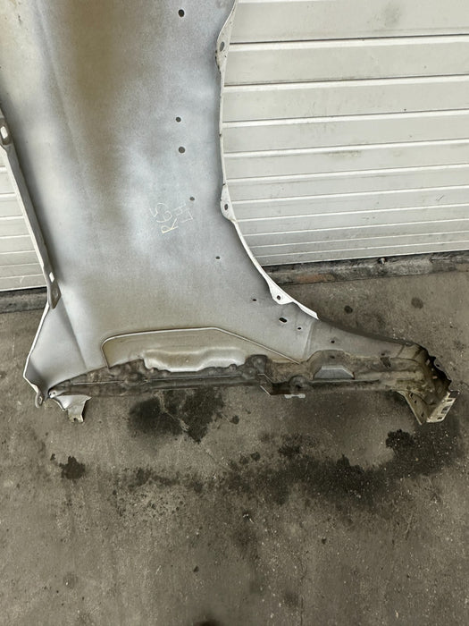 2017-2019 FORD F250 KING RANCH LEFT FENDER OEM *PAINT WEARS 3,4*