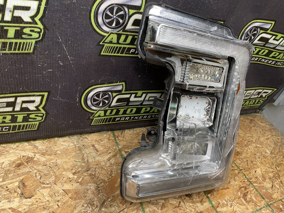 2017 2018 2019 FORD F250 F350 F450 KING RANCH DRIVER HEADLIGHT LED OEM *DAMAGE*