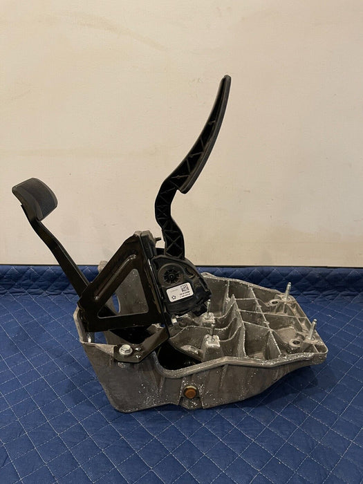 2017 DODGE RAM 2500 GAS & BRAKE PEDAL ADJUSTABLE ASSEMBLY OEM L78