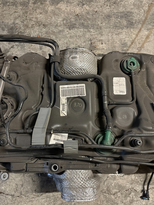 2015 MERCEDES BENZ C63S AMG FUEL TANK W/ FILLER NECK OEM