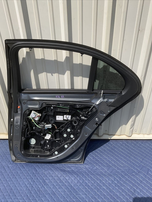 2019 MERCEDES-BENZ E63S AMG REAR PASSENGER RH COMPLETE DOOR OEM 213 730 02 05