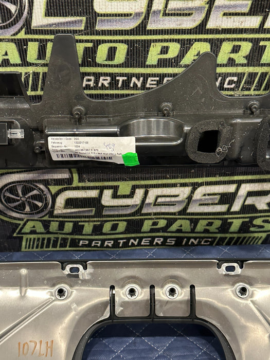 2014 AUDI R8 OEM FRONT LEFT DRIVER KNEE PAD KICK PANEL 423857557C 423 857 557 C