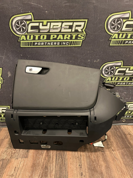 2021 AUDI R8 GLOVE BOX STORAGE COMPARTMENT ASSEMBLY OEM *FLAWS SEE PICS*