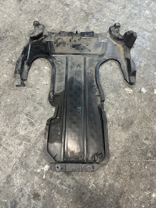 2017 MERCEDES-BENZ C63 AMG REAR ENGINE COMPARTMENT BOTTOM SHIELD A205 524 0530