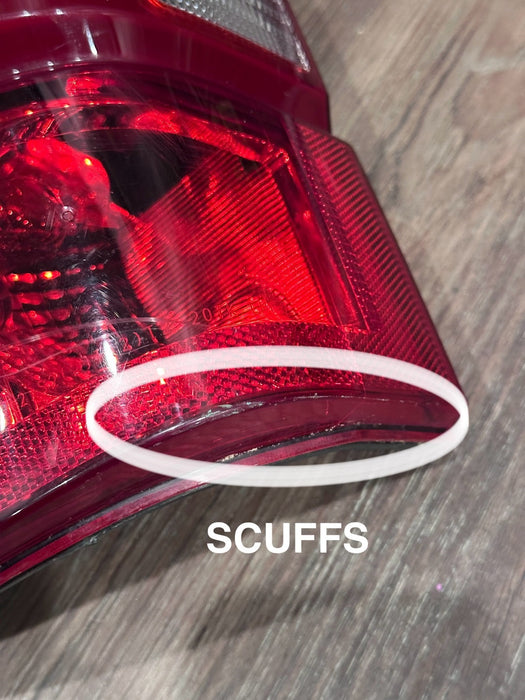 2020-2022 FORD F350 F450 DRIVER LEFT HALOGEN TAIL LIGHT OEM *FLAWS 4-10*