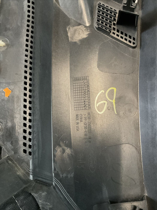 2017 FORD F250 F350 SUPER DUTY WINDSHIELD WIPER VENT COWL PANEL OEM