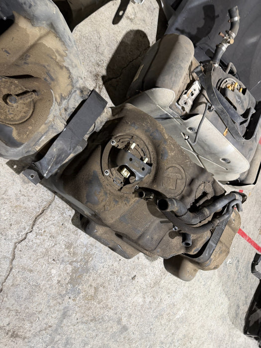 2017-2022 FORD F250 F350 CREW CAB SHORT BED TITAN 55 GALLON DIESEL FUEL TANK