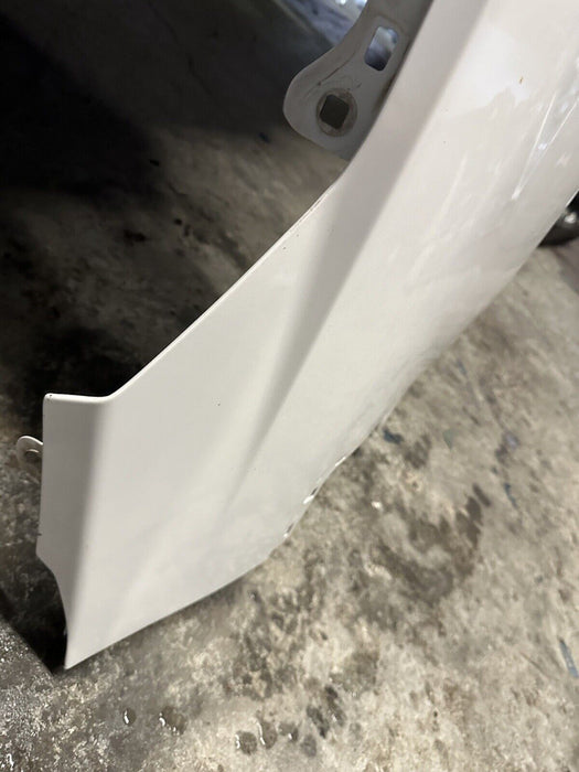 2017 FORD F250 F350 KING RANCH PASSENGER RH FENDER METALLIC WHITE / CARIBOU OEM