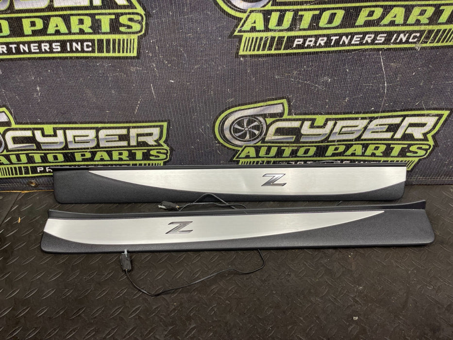2016 NISSAN 370Z ILLUMINATED KICK PLATE SET LEFT RIGHT 2009-2020