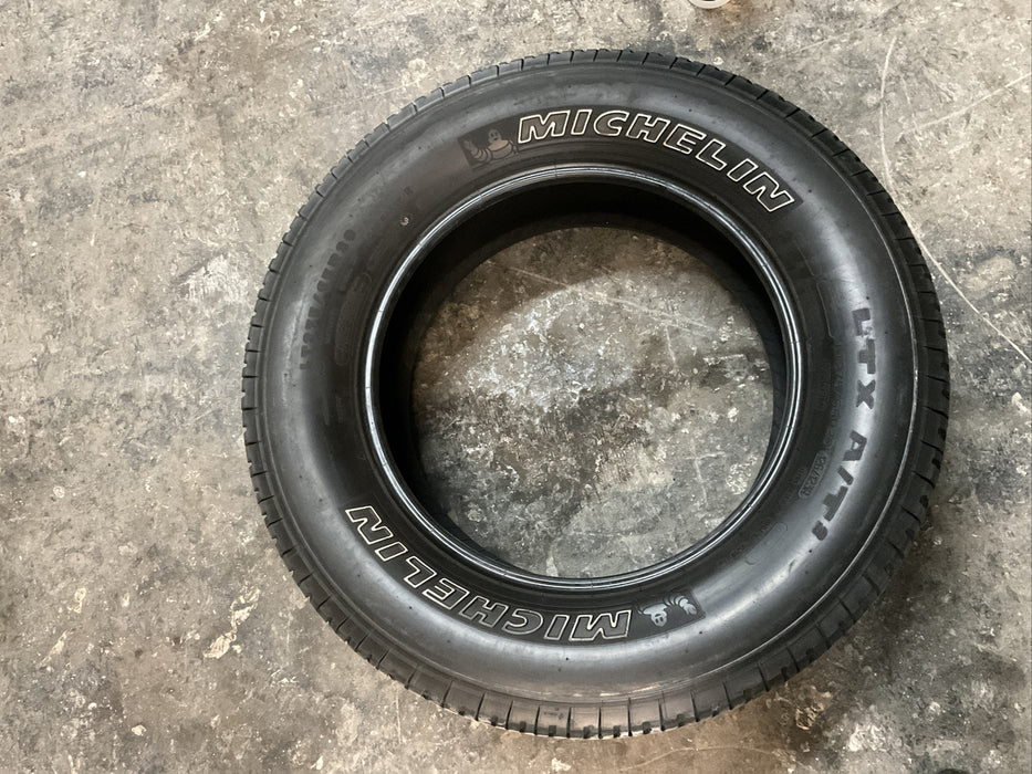 MICHELIN LTX A/T2 LT275/65R20 126/123R TIRE FORD F250