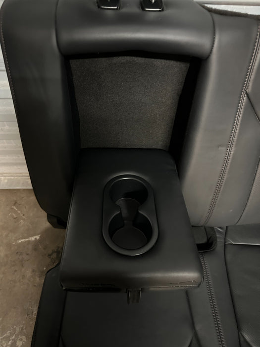 2017 2018 2019 FORD F250 F350 F450 PLATINUM REAR LEFT CENTER SEAT OEM ~DAMAGE~