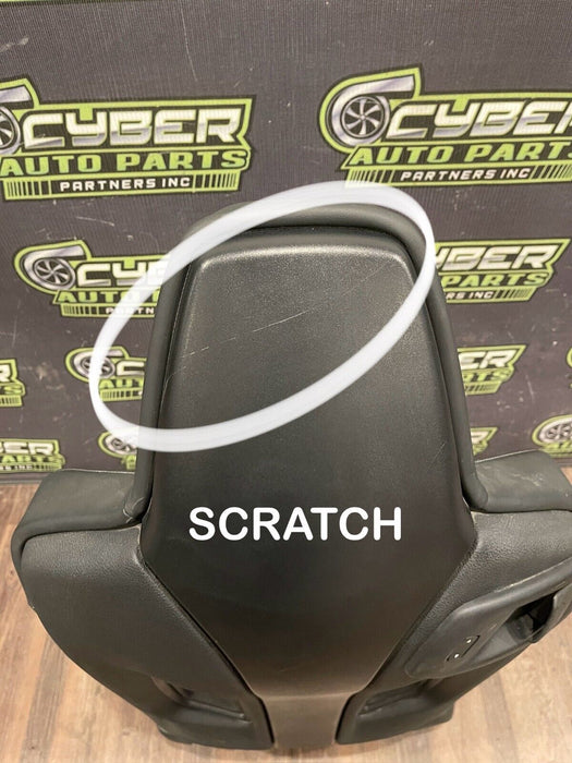 2020 BMW M4 F82 FRONT RIGHT BLACK & WHITE LEATHER SEAT HERITAGE EDITION OEM READ