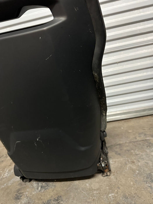 2021 AUDI R8 PERFORMANCE DRIVER SEAT OEM GENUINE *DAMAGE/BENT*