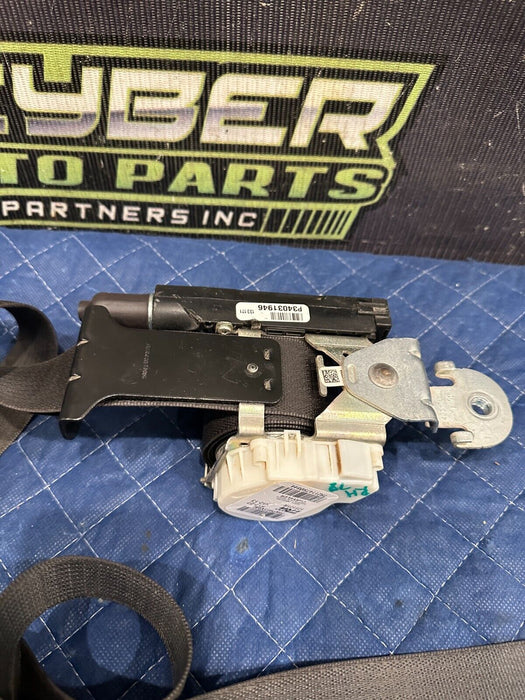 2017 RAM 2500 LARAMIE FRONT PASSENGER RIGHT SEAT BELT RETRACTOR OEM