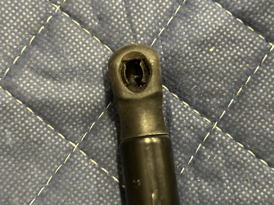 2014 AUDI R8 FRONT LEFT RIGHT HOOD LIFT SUPPORT STRUTS 420 823 359 OEM