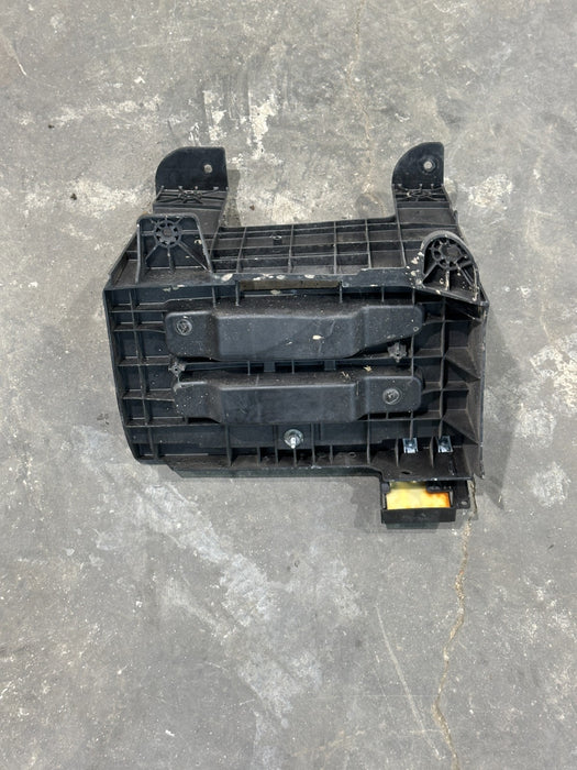 2021 RAM 2500 LARAMIE RIGHT BATTERY TRAY HOLDER MOUNT OEM