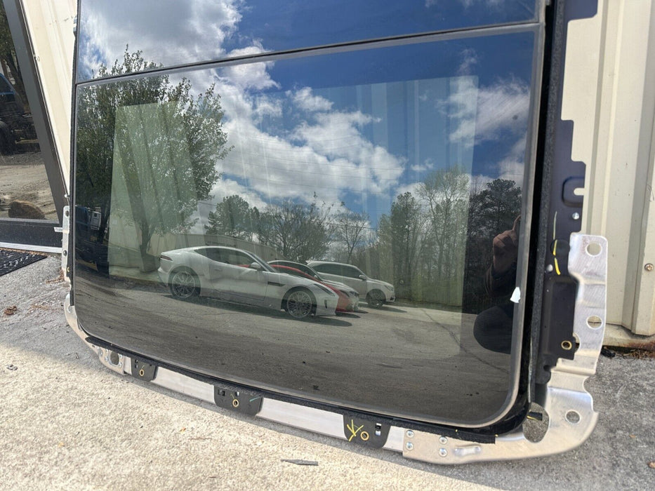 2020 2021 2022 FORD F250 F350 F450 PLATINUM TWIN PANEL MOONROOF ASSEMBLY OEM