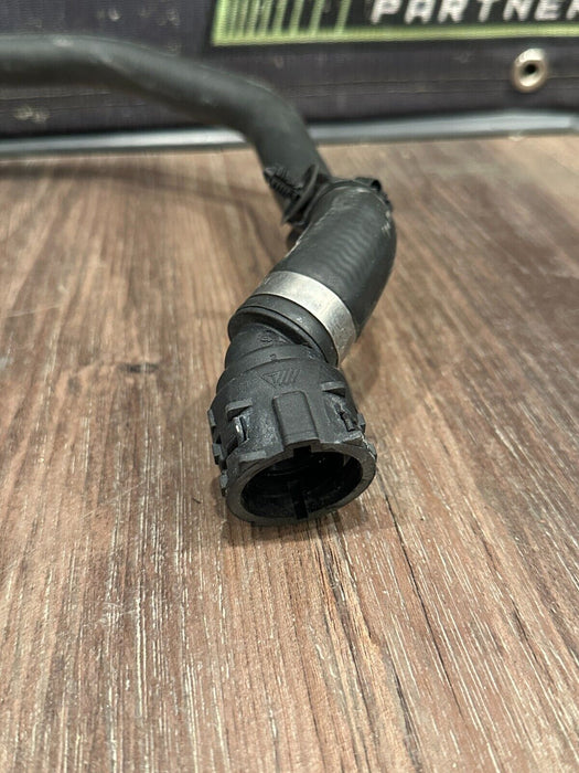 2020 BMW M4 F82 RADIATOR RIGHT COOLANT HOSE OEM 17-12-2-284-691