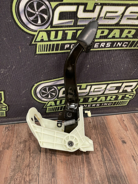 2020 BMW M4 F82 ACCELERATOR THROTTLE GAS PEDAL OEM