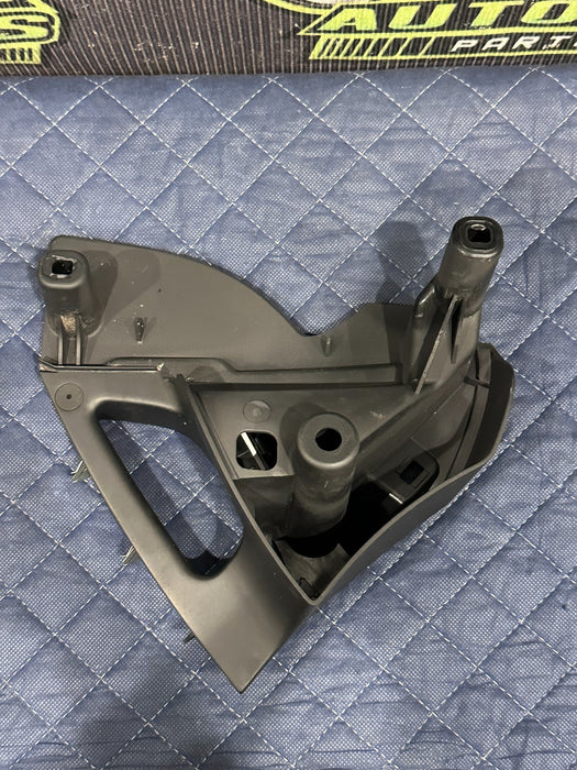 2014 AUDI R8 SPYDER LEFT DRIVER DOOR HANDLE PULL GAS TRUNK SWITCH 423 868 195