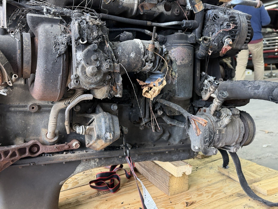 2015 RAM 2500 CUMMINS DIESEL 6.7L ENGINE *BURN DAMAGE* 2014 2016 2017 2018